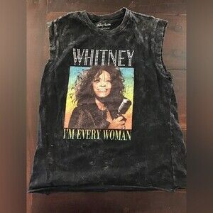 Whitney Huston Graphic Tee Modern M